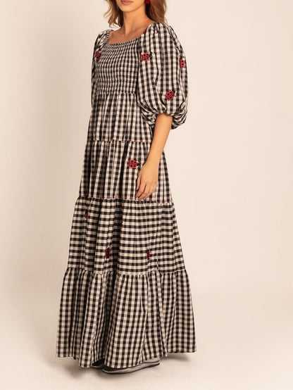 Black&White Plaid Square Neck Smocked Maxi Dress